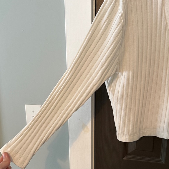 White Ribbed Button-Up Cardigan - Picture 5 of 6